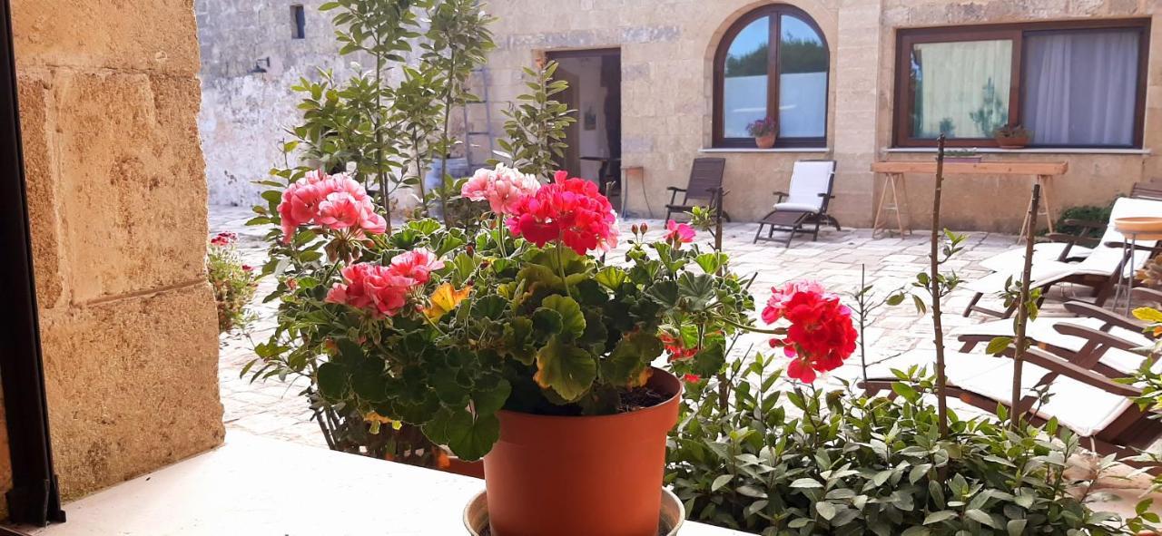 Antica Masseria Ficazzana - Tenuta Marina Di Pescoluse Eksteriør billede