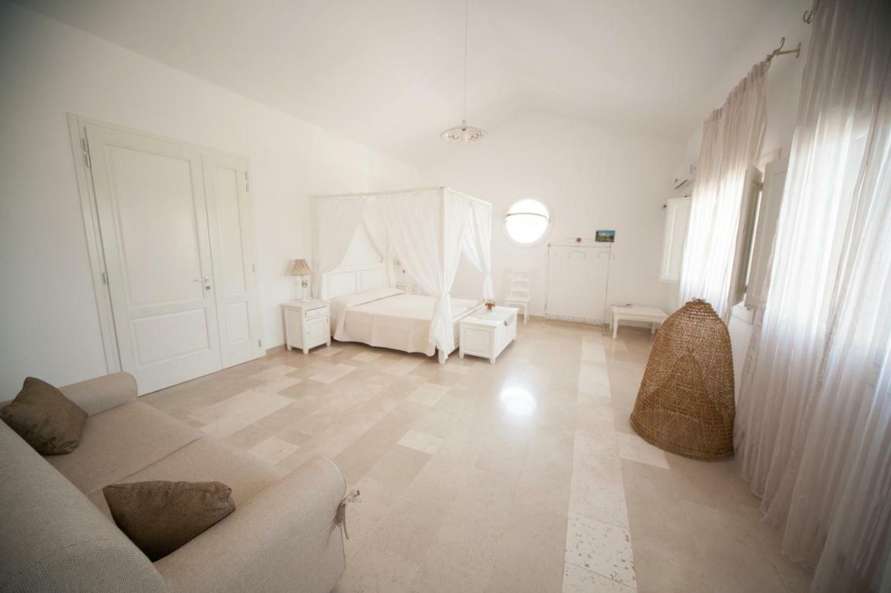 Antica Masseria Ficazzana - Tenuta Marina Di Pescoluse Eksteriør billede